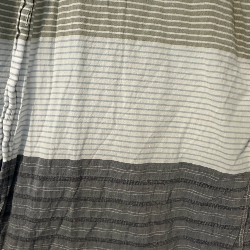 Express Striped Button down - Picture 2 of 4